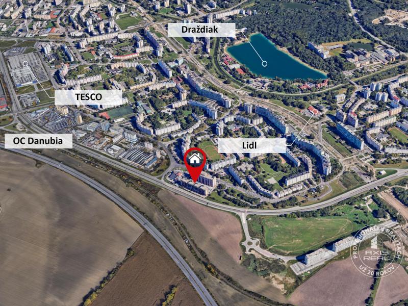  1-izb.byt s garážou, balkón, BA V. Petržalka, Vyšehradská