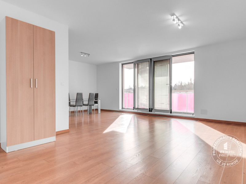  3-izb.byt, 104m2, 2xPARKING, KLIMATIZÁCIA, BALKÓN, CUBICON