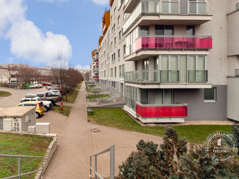  3-izb.byt, 104m2, 2xPARKING, KLIMATIZÁCIA, BALKÓN, CUBICON