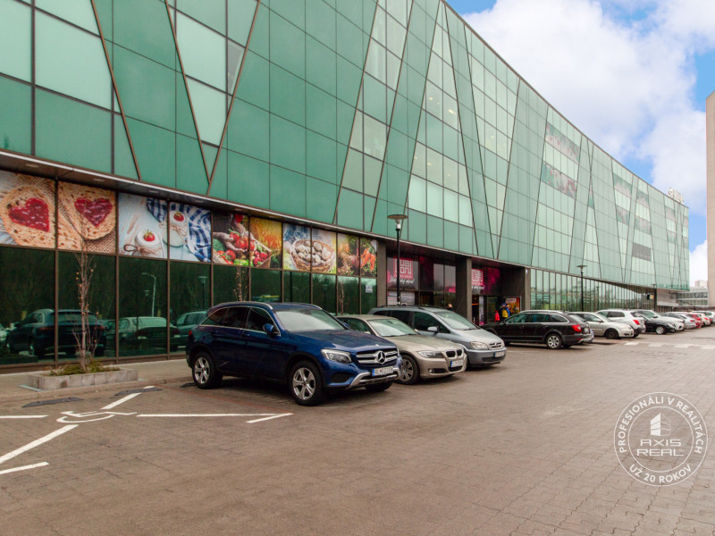  3-izb.byt, 104m2, 2xPARKING, KLIMATIZÁCIA, BALKÓN, CUBICON