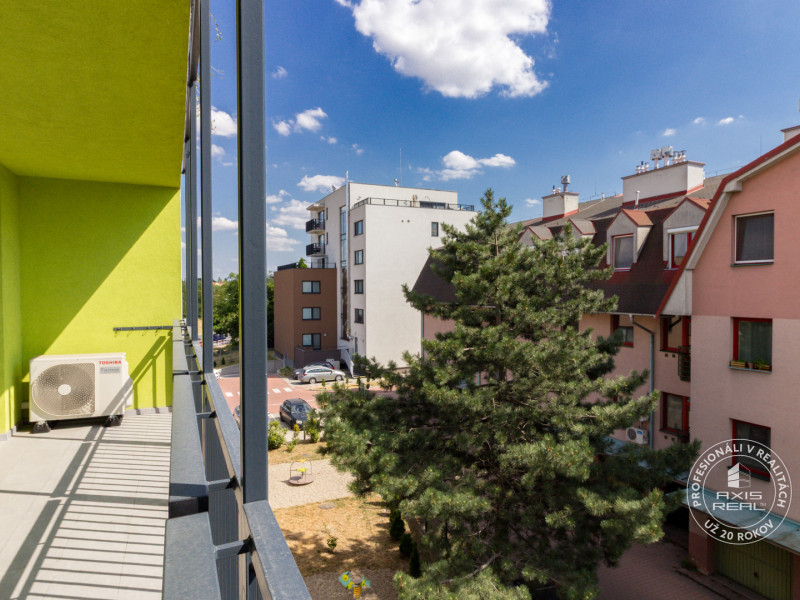  NADŠTANDARDNÝ 2-izb.byt, 2xPARKING, LODŽIA, PIVNICA, KLÍMA