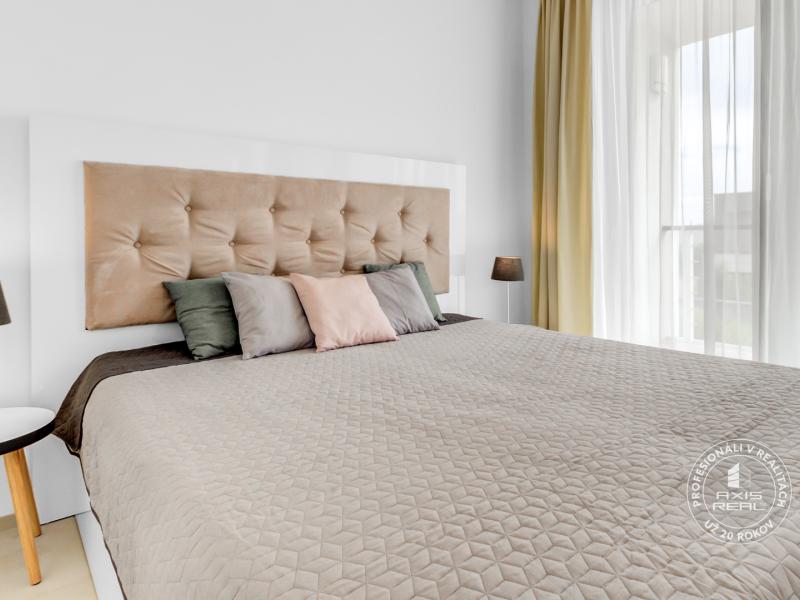  Nádherný NÍZKOENERGETICKÝ rodinný dom s KLIMATIZÁCIOU