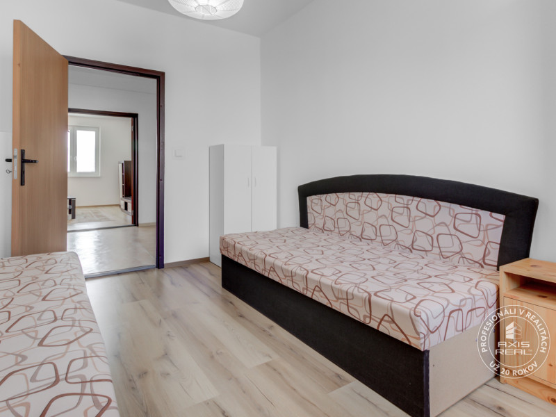  Slnečný 3-izb.byt s lodžiou, BA V Petržalka, Belinského