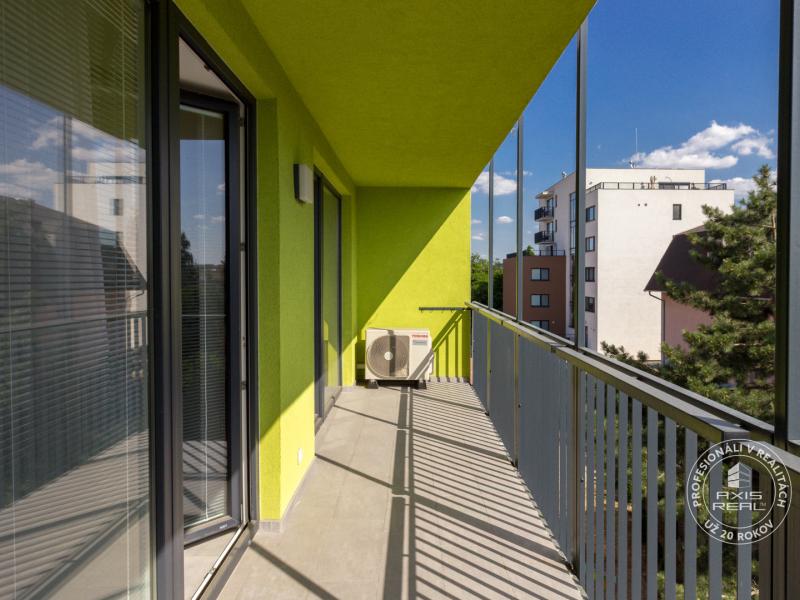  NADŠTANDARDNÝ 2-izb.byt, 2xPARKING, LODŽIA, PIVNICA, KLÍMA