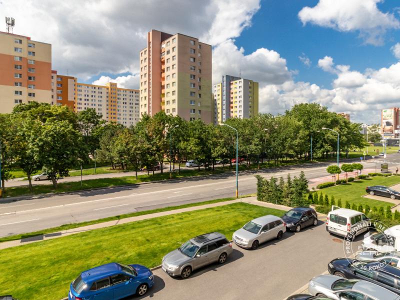  NEZARIADENÝ 2-i byt v NOVOSTAVBE, od 6.2.2026, Bosákova ul