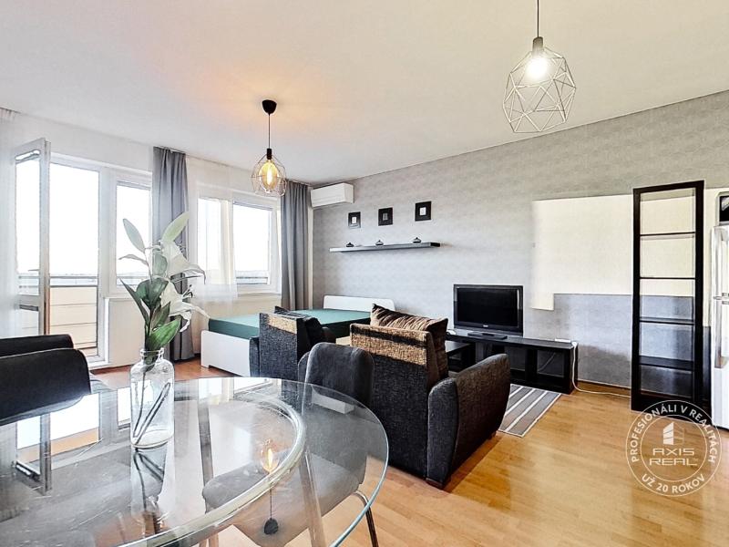  1-izb.byt s garážou, BA V. Petržalka, Vyšehradská