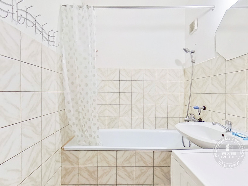   3-izb. byt s LODŽIOU, Stará Ľubovňa, Za vodou