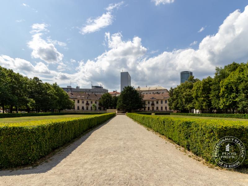  Pekný 2-izbový byt s BALKÓNOM, BA I., Grösslingová ulica