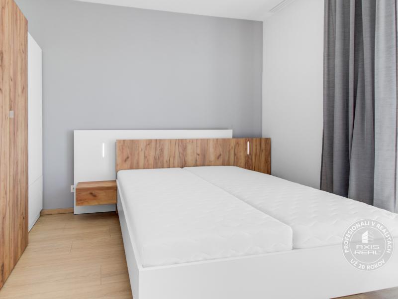 Rent 1-Bedroom apartment, AC, BALCONY, GARAGE, Stupava, Slovakia