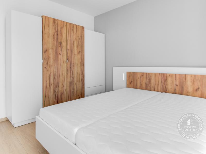 Rent 1-Bedroom apartment, AC, BALCONY, GARAGE, Stupava, Slovakia