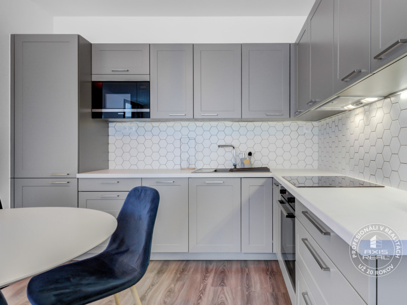 Rent 1-Bedroom apartment, LOGGIA, AC, GARAGE, Bratislava, Slovakia