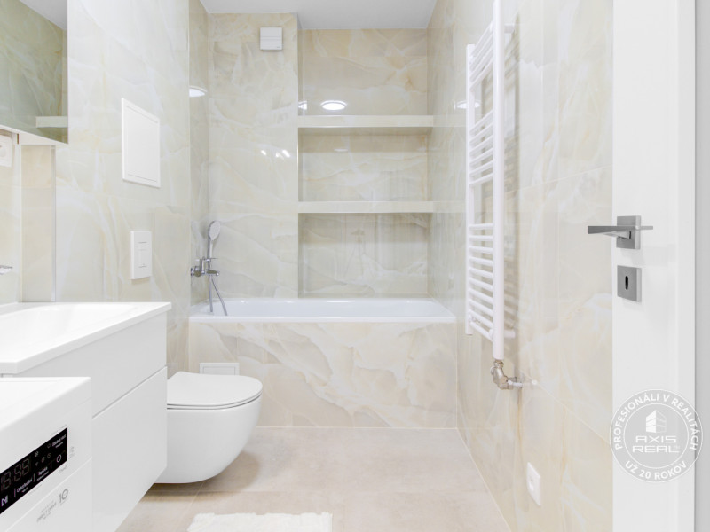  Nový moderný 2-izbový byt, KLIMA, BALKÓN, GARÁŽ, Stupava