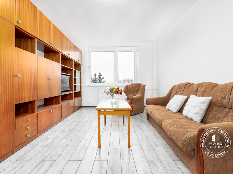   2-izbový byt s lodžiou, BA II. Vrakuňa, Čiližská ulica