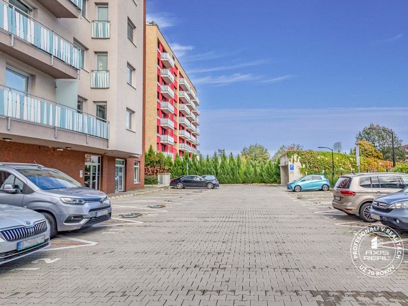  PARKOVACIE STÁTIE, BA V. Petržalka, Bosákova ul