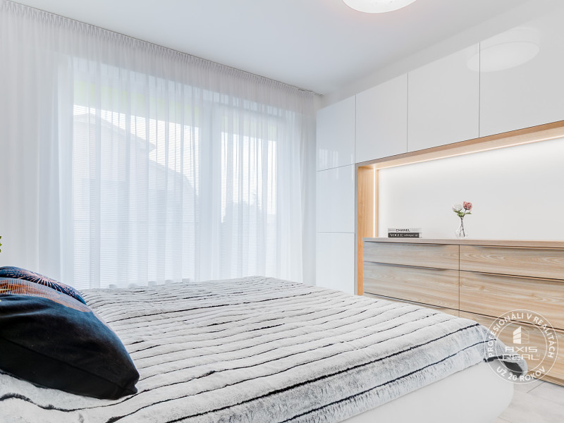  ŠPIČKOVO KOMPLETNE ZARIADENÝ 2-izb. byt bez kompromisov