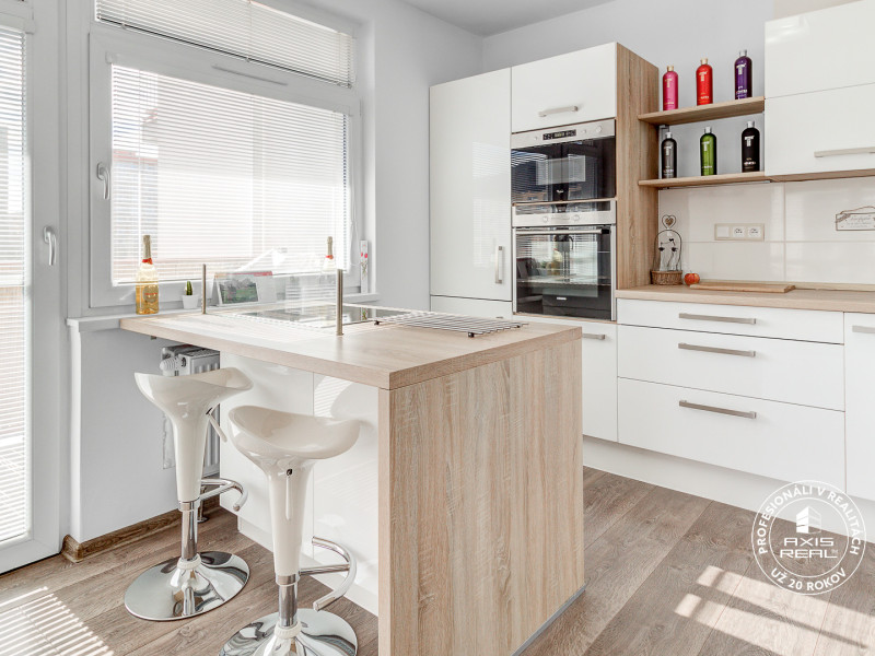  Veľký 2-i., klimatizácia, balkón, BA IV., Lamač, Bakošova