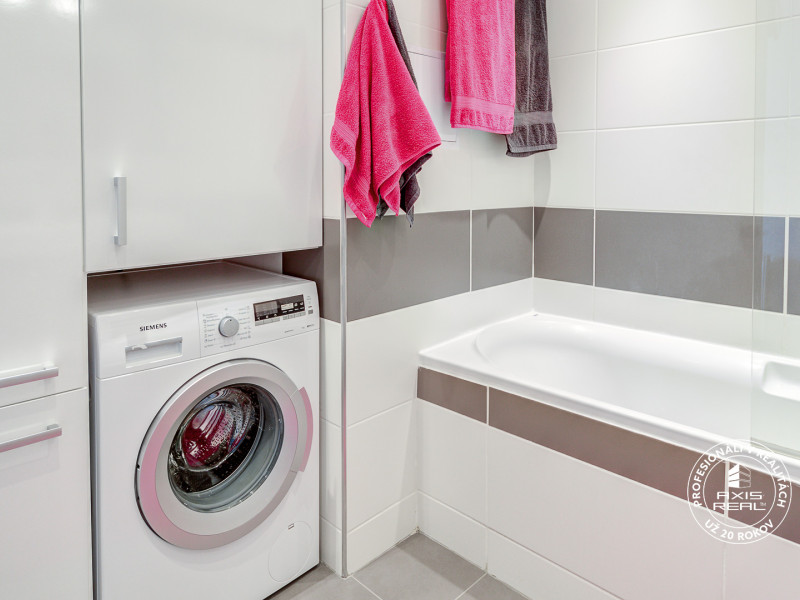  Veľký 2-i., klimatizácia, balkón, BA IV., Lamač, Bakošova