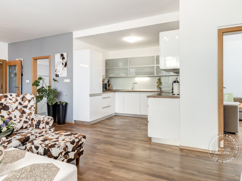  4-izbový byt, NOVOSTAVBA, TERASA, BA III. NM, Stromová ul.