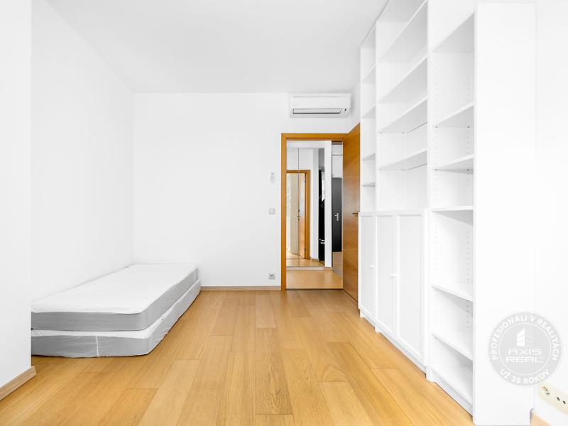  3-izb. byt, PANORAMA CITY, BA I. Staré Mesto, Landererova