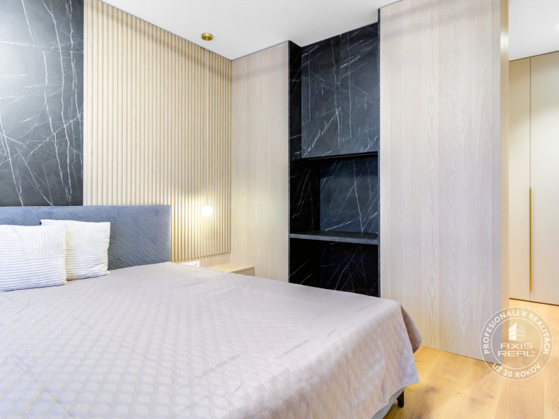 Rent One br. apt, all new, aircon, storage cellar, Budovatelska, Nivy