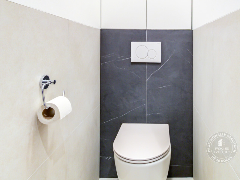 Rent One br. apt, all new, aircon, storage cellar, Budovatelska, Nivy