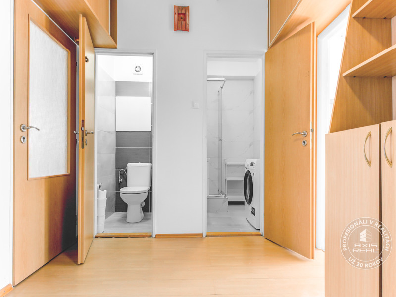   3-izb. byt, 2 x LODŽIA, BA III. Rača, Karpatské nám.