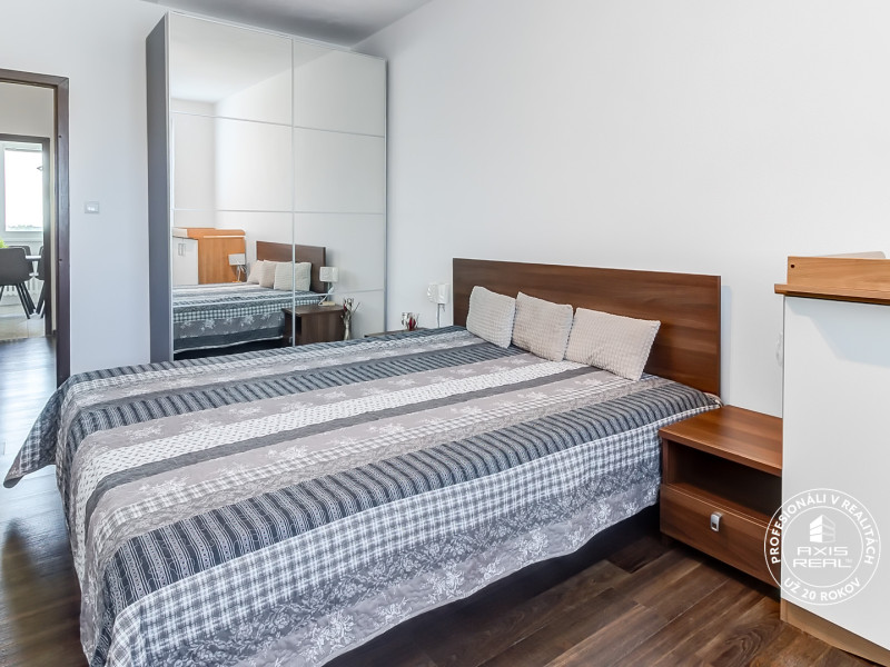 Rent Three bedroom apartment, Three bedroom apartment, Röntgenova, Bra