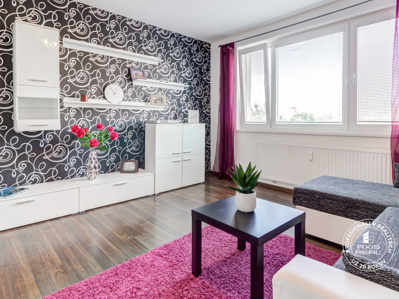 Rent Three bedroom apartment, Three bedroom apartment, Röntgenova, Bra