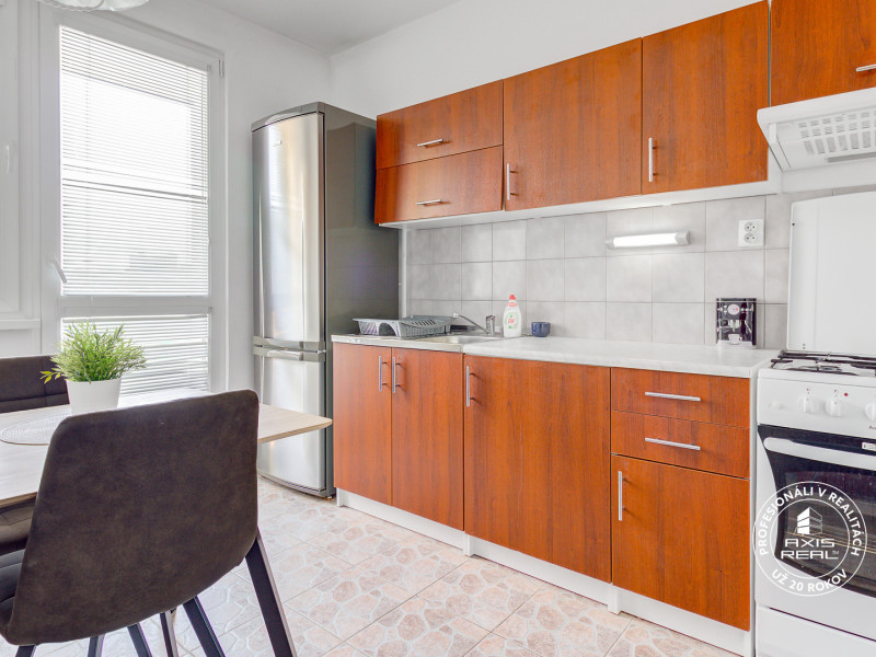 Rent Three bedroom apartment, Three bedroom apartment, Röntgenova, Bra