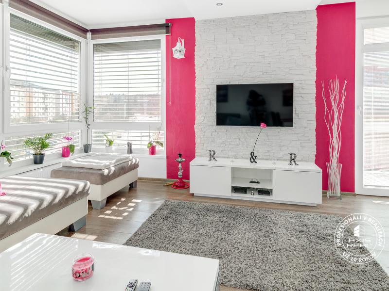 Rent Spacious 2 room  apt., balcony, parking, AIRCON, Lamač, Bakošova