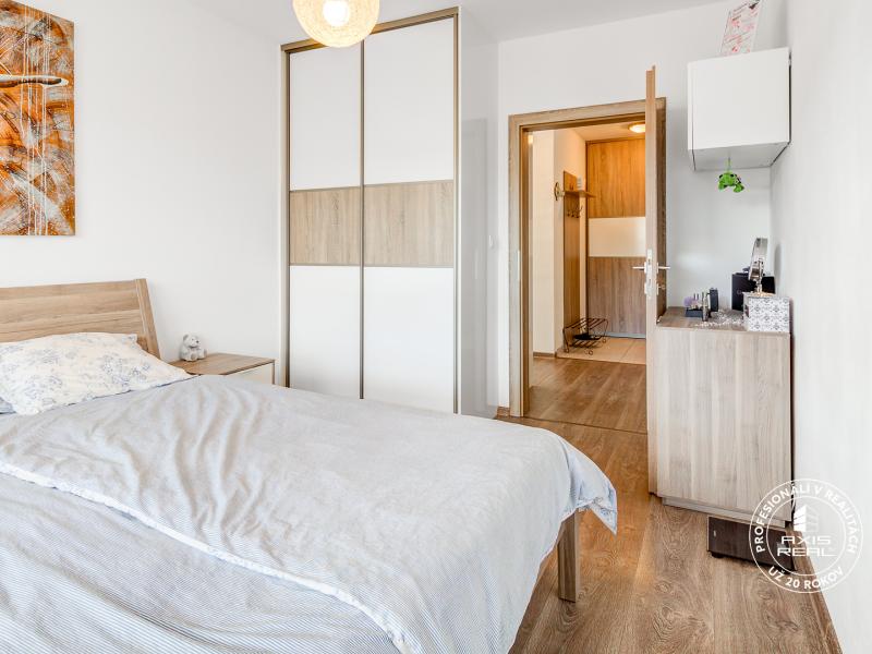 Rent Spacious 2 room  apt., balcony, parking, AIRCON, Lamač, Bakošova