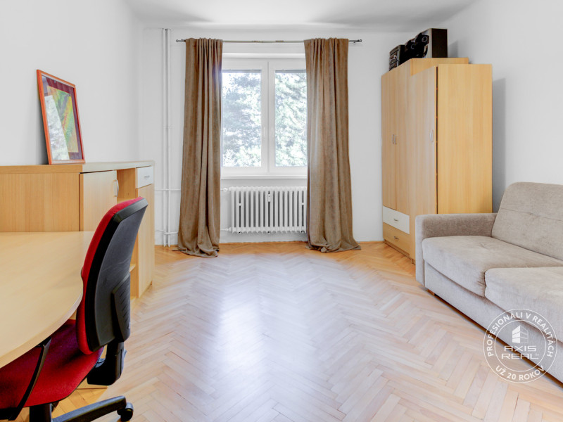   2-izb.byt TEHLA, BALKÓN, BA II. Ružinov, Ulica Planét