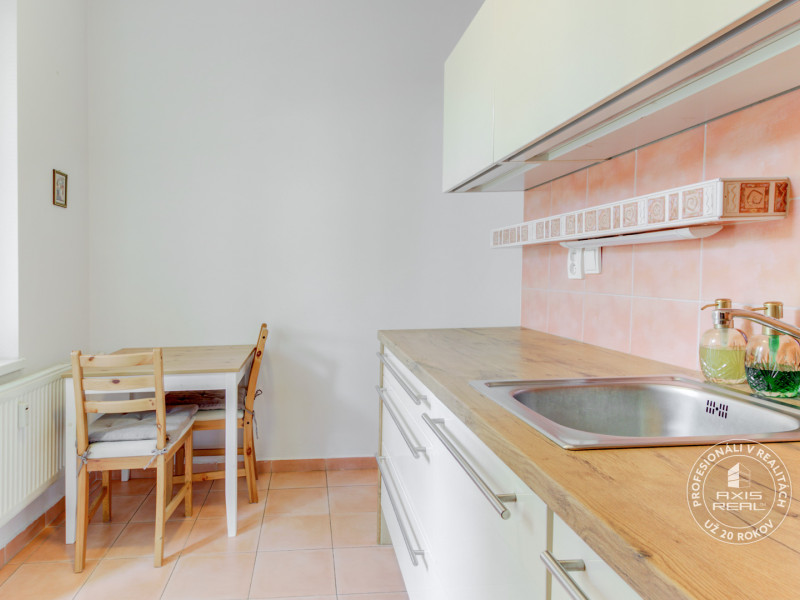   2-izb.byt TEHLA, BALKÓN, BA II. Ružinov, Ulica Planét