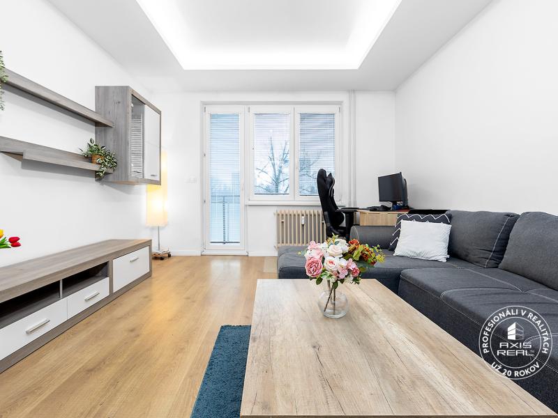   2-izbový byt s lodžiou, TOP LOKALITA RUŽINOV, Súmračná ul