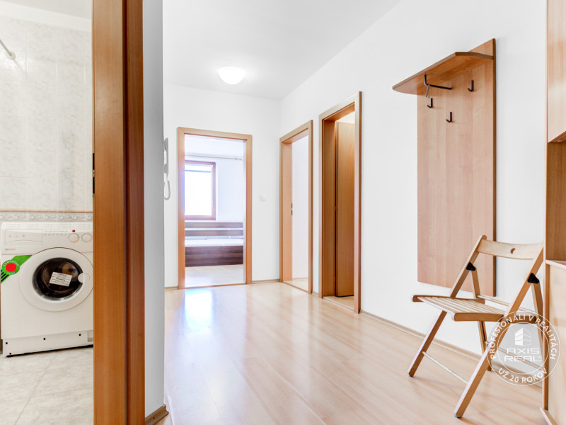  REZERVOVANÉ, parking, PETFRIENDLY, N.Mesto, Junácka