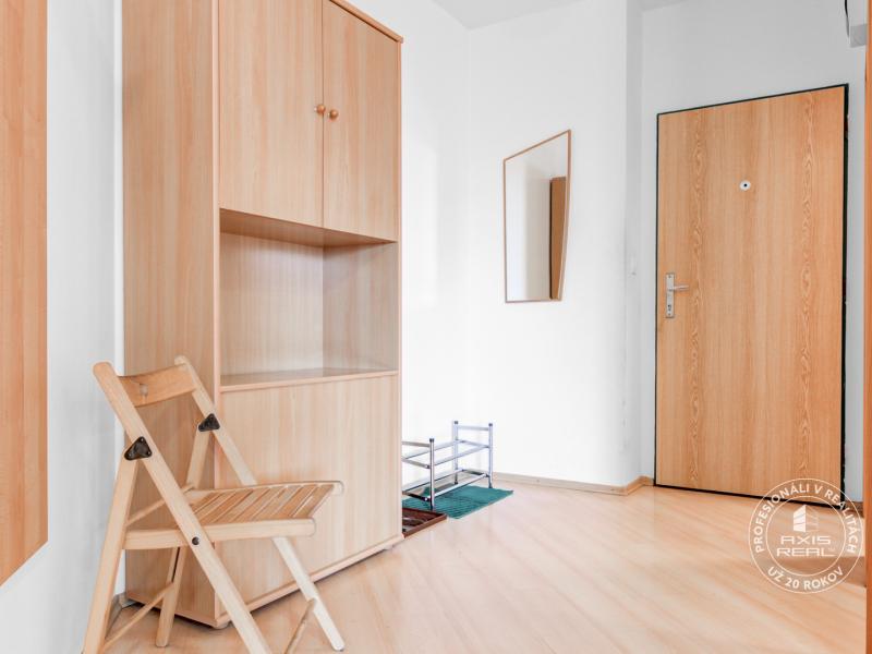  REZERVOVANÉ, parking, PETFRIENDLY, N.Mesto, Junácka