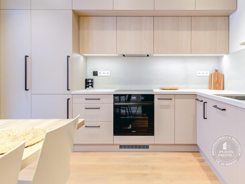  2i., všetko nové, klíma, pivnica, Budovateľská, NIVY