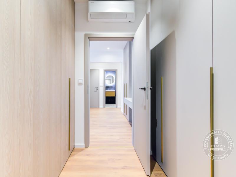  2i., všetko nové, klíma, pivnica, Budovateľská, NIVY