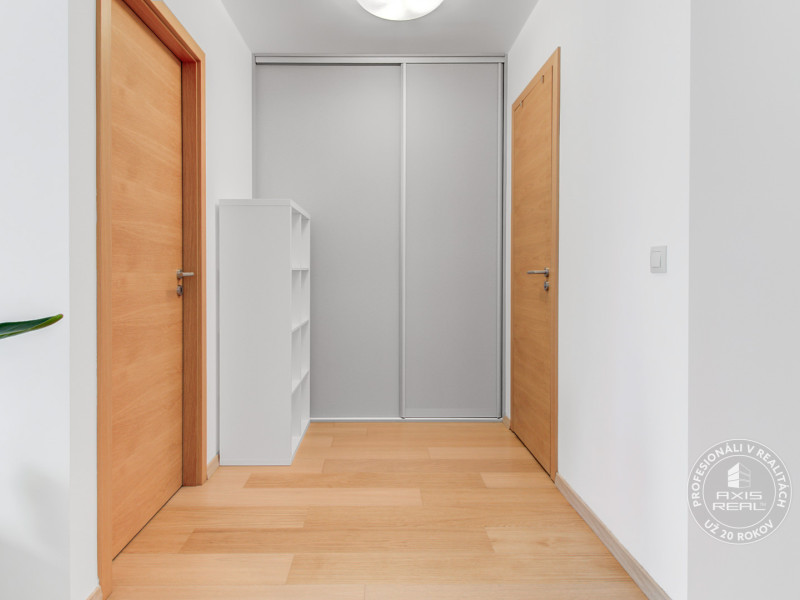  Moderný 2-izb. byt, LODŽIA, KLIMA, PARKING, Panorama City