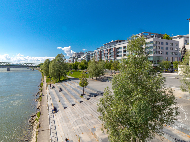  Moderný 2-izb. byt, LODŽIA, KLIMA, PARKING, Panorama City