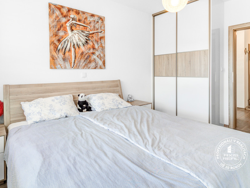 Rent Spacious 2 room  apt., balcony, parking, AIRCON, Lamač, Bakošova