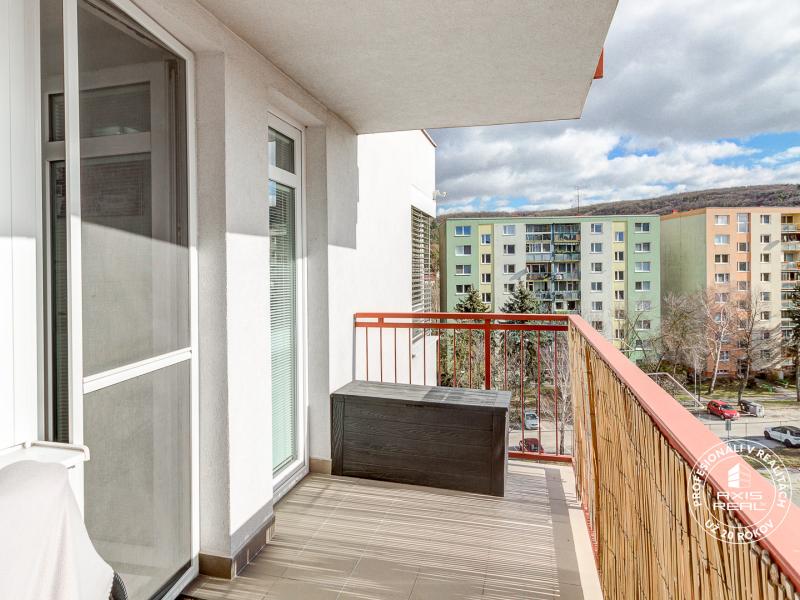 Rent Spacious 2 room  apt., balcony, parking, AIRCON, Lamač, Bakošova