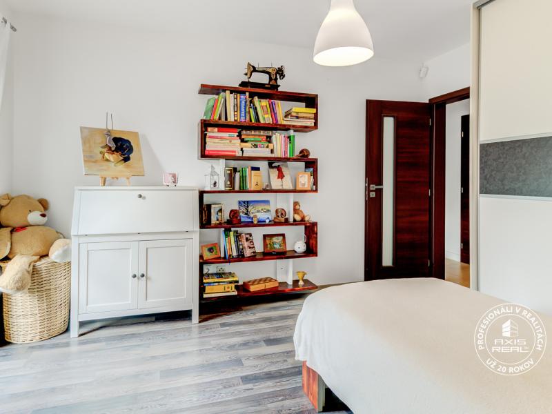   RODINNÝ DOM, KLIMATIZÁCIA, ROVINKA, Veľké Košariská