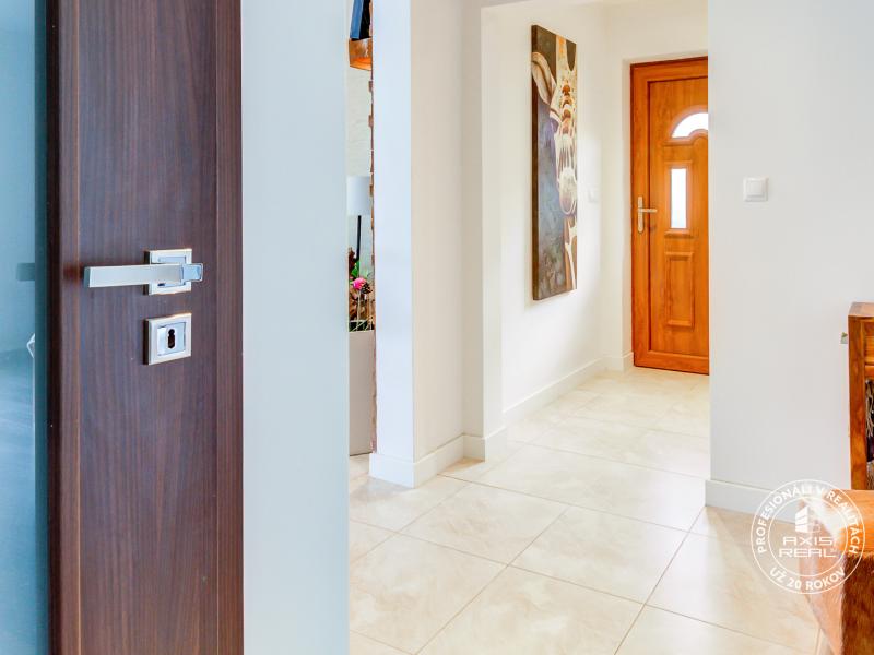   RODINNÝ DOM, KLIMATIZÁCIA, ROVINKA, Veľké Košariská