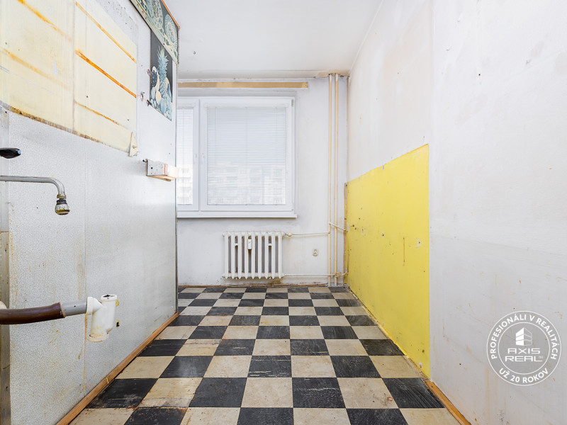   3-IZBOVÝ BYT RUŽINOV –  VEĽKÉ IZBY - Muškátova ulica