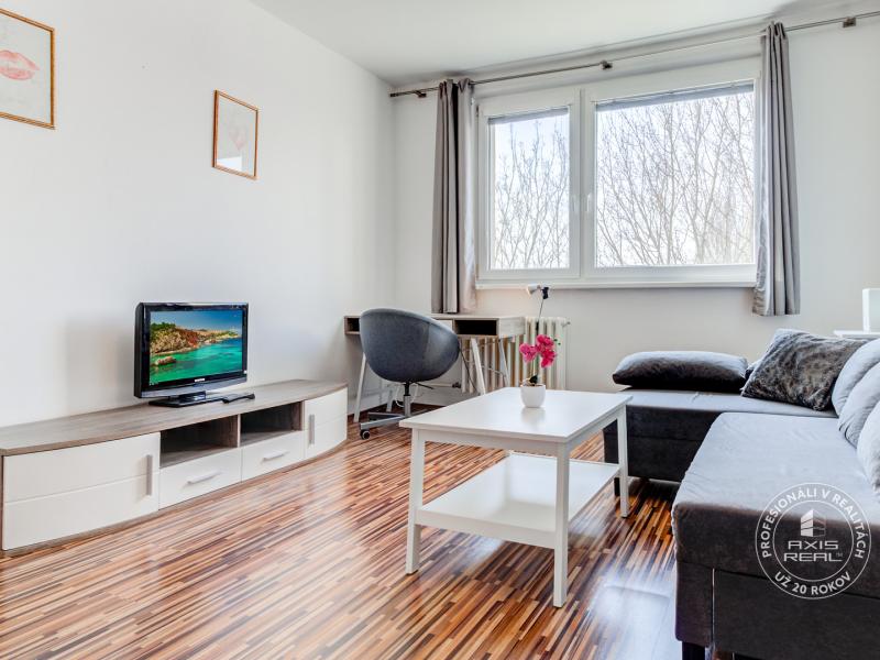  2-izb. byt blízko Ekonomickej univerzity, Polereckého ul.