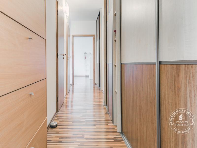  2-izb. byt blízko Ekonomickej univerzity, Polereckého ul.