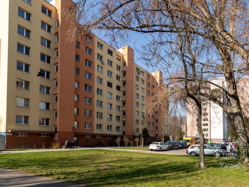  2-izb. byt blízko Ekonomickej univerzity, Polereckého ul.