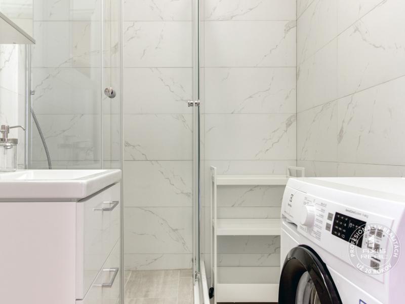   3-izbový byt, 2 x LODŽIA, BA III. Rača, Karpatské nám.