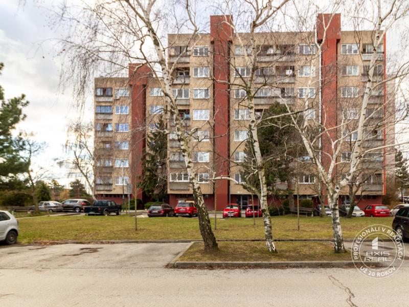   3-izbový byt, 2 x LODŽIA, BA III. Rača, Karpatské nám.